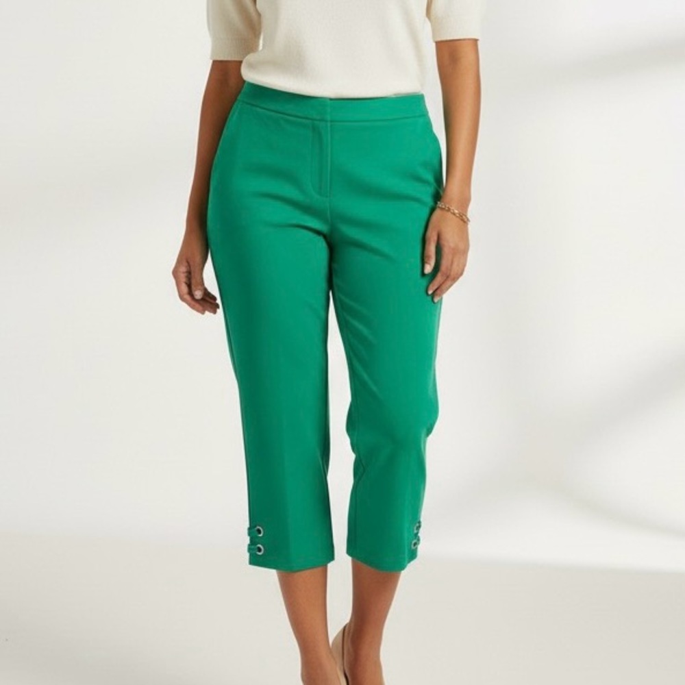 Alfred Dunner Green Chinos Tailored for Casual Elegance